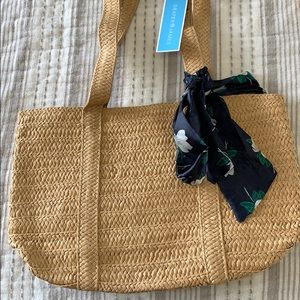 Straw style purse